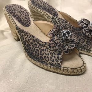 Bella Vita 3” Slip On Sandal Sz 8 barely worn